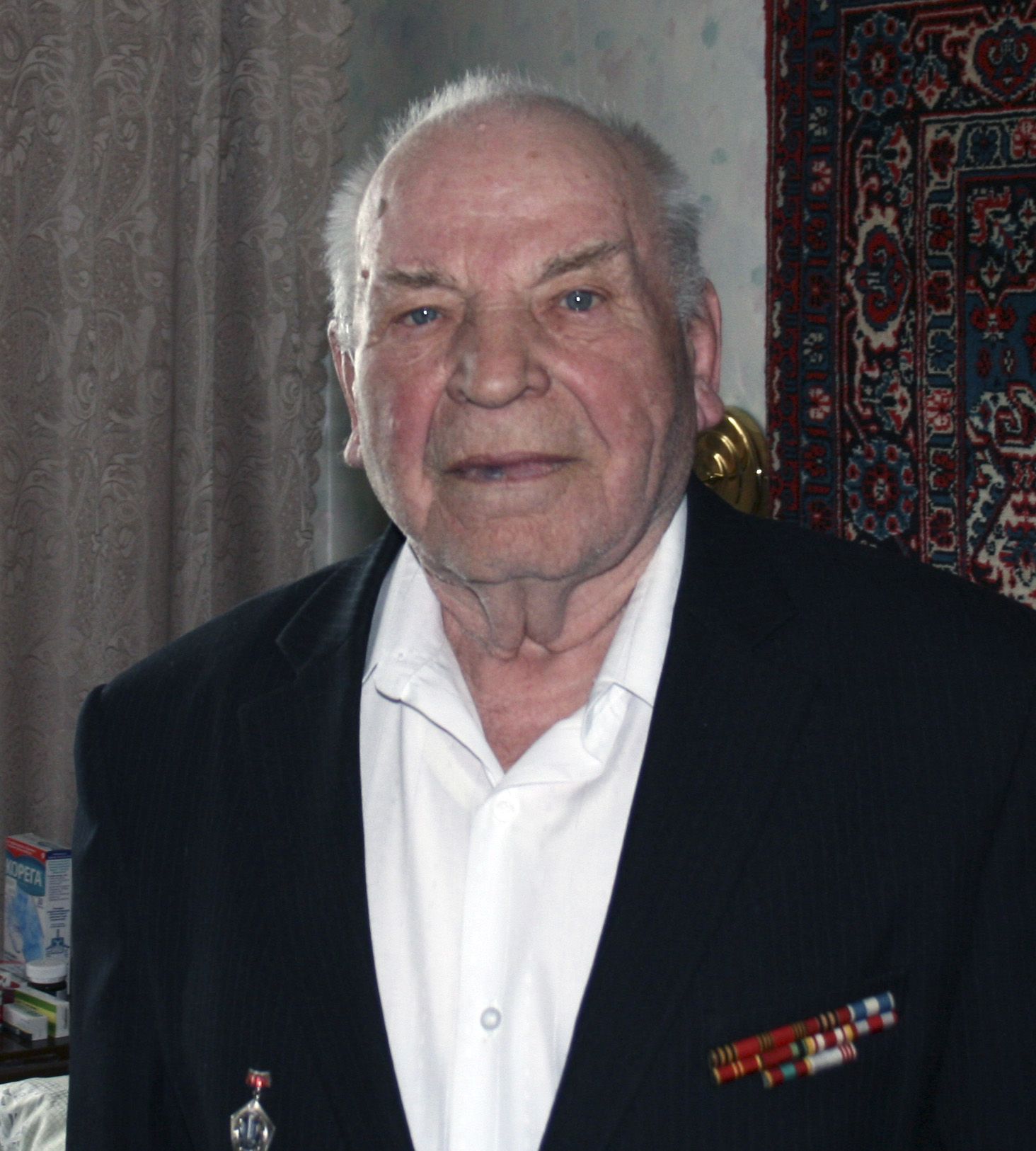 Сегодня фронтовик и портовик Владимир Обухов отмечает 93-летие
